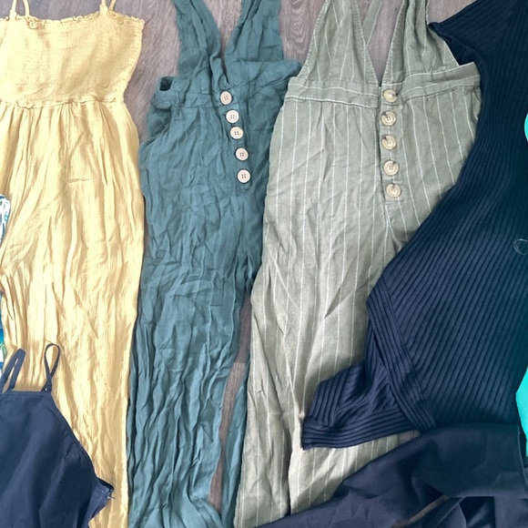 Dresses and Jumpsuits Bundle!!! - Picture 3 of 5